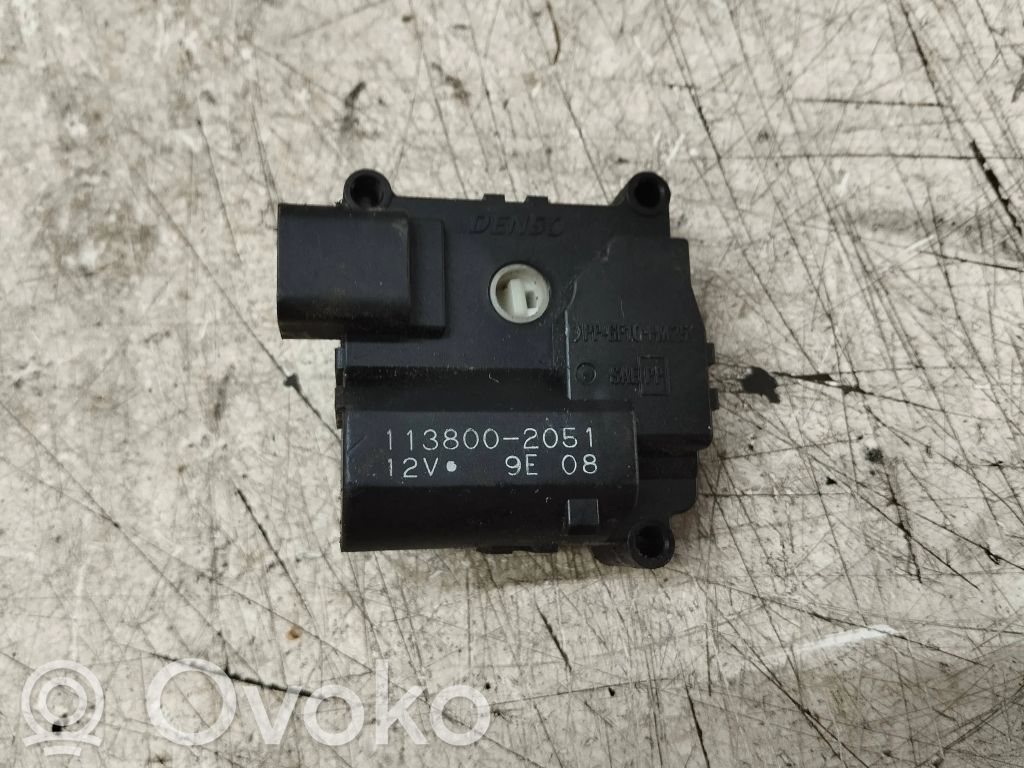 Toyota Corolla Verso AR10 Motor/activador trampilla de calefacción 