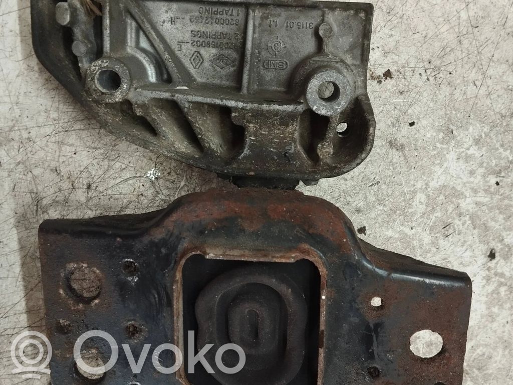 Renault Scenic II -  Grand scenic II Engine mount bracket 