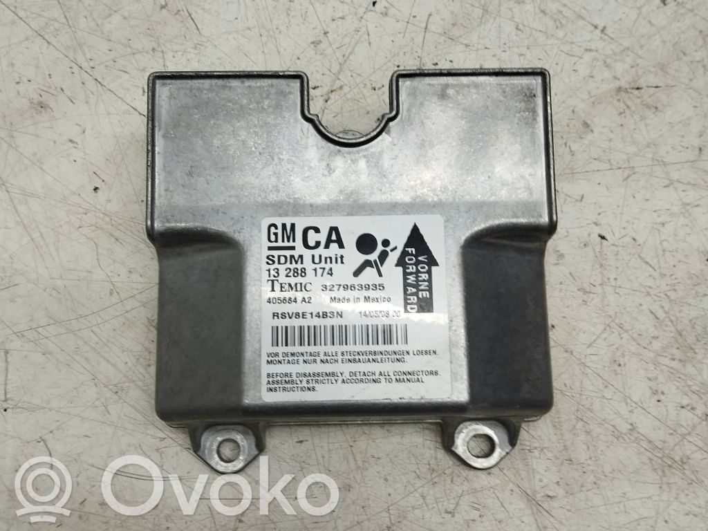 Opel Astra H Airbag control unit/module 