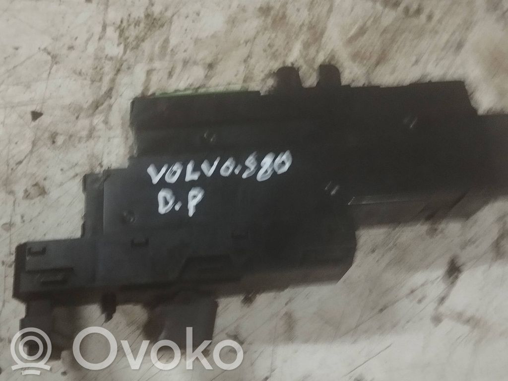 Electric window control switch   9452961