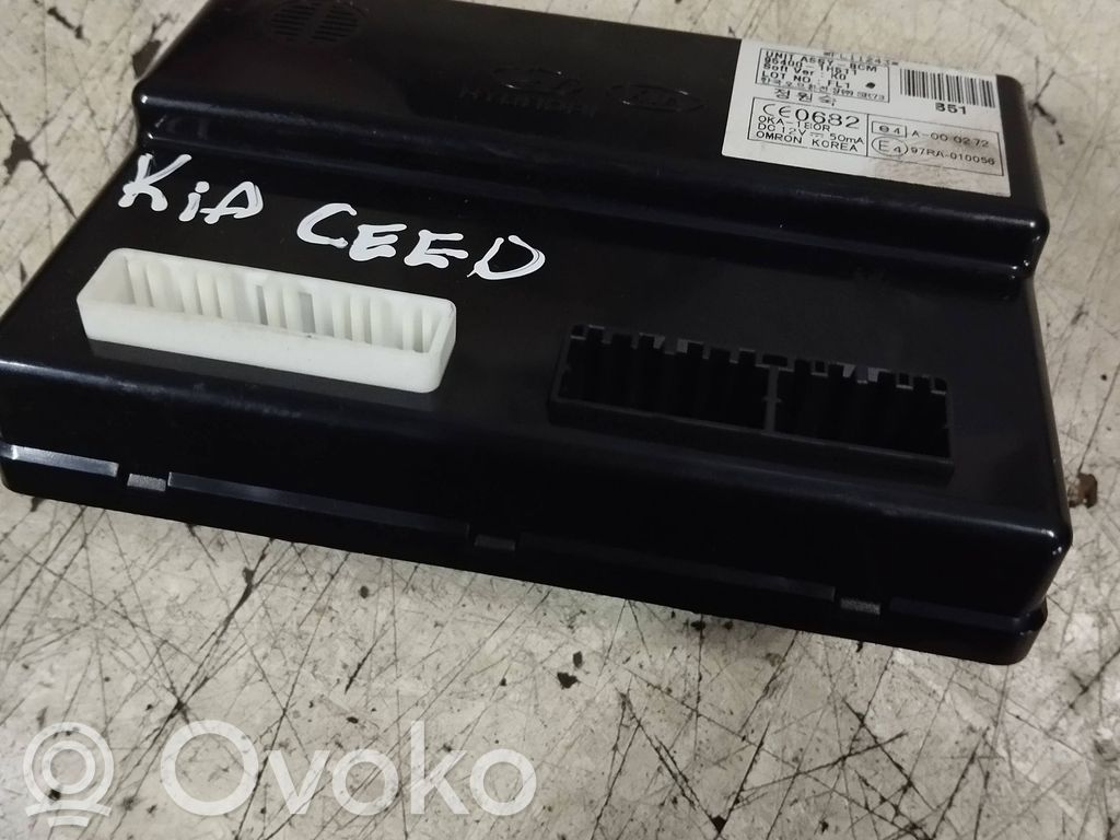 KIA Ceed Comfort/convenience module 
