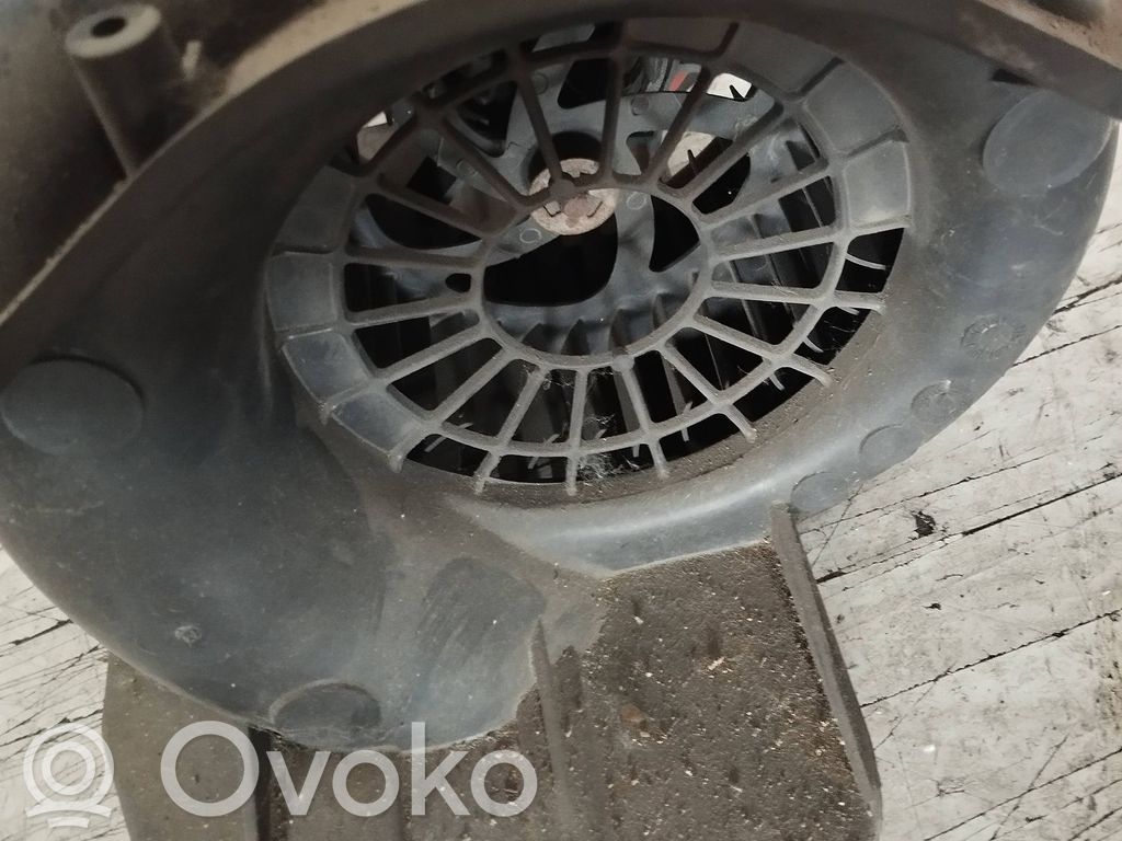 Renault 19 Pečiuko ventiliatorius/ putikas 
