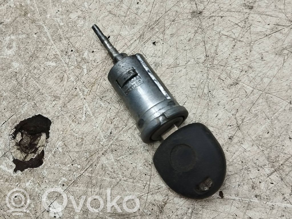 Opel Corsa B Ignition lock 