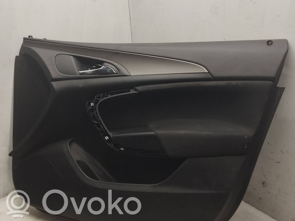 Opel Insignia A Boczki / Poszycie drzwi przednich 