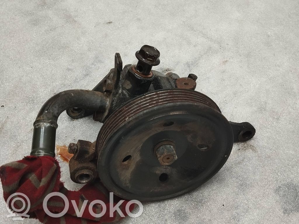 Mazda 626 Ohjaustehostimen pumppu 