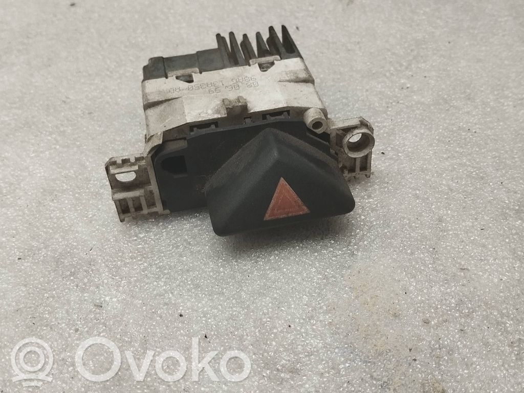 Ford Focus Hazard light switch 