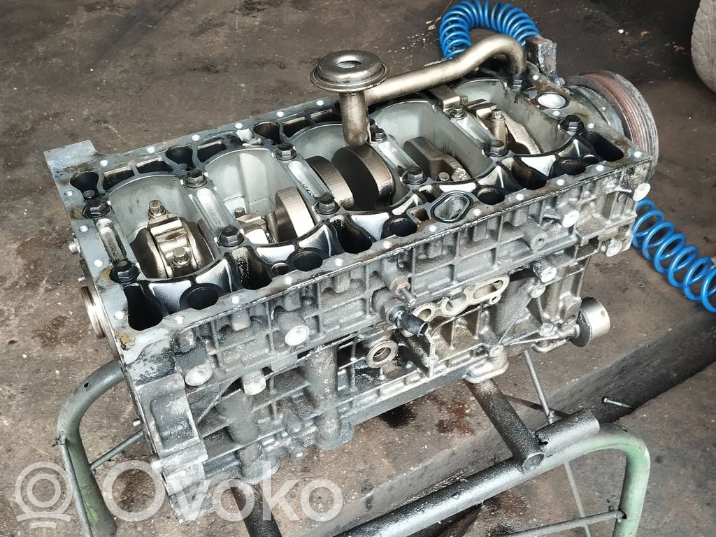 Volvo V70 Engine block 