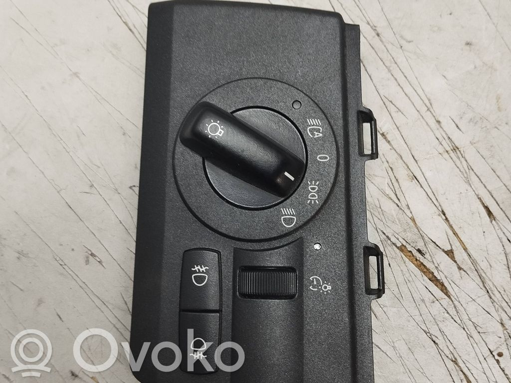 BMW X3 E83 Light switch 
