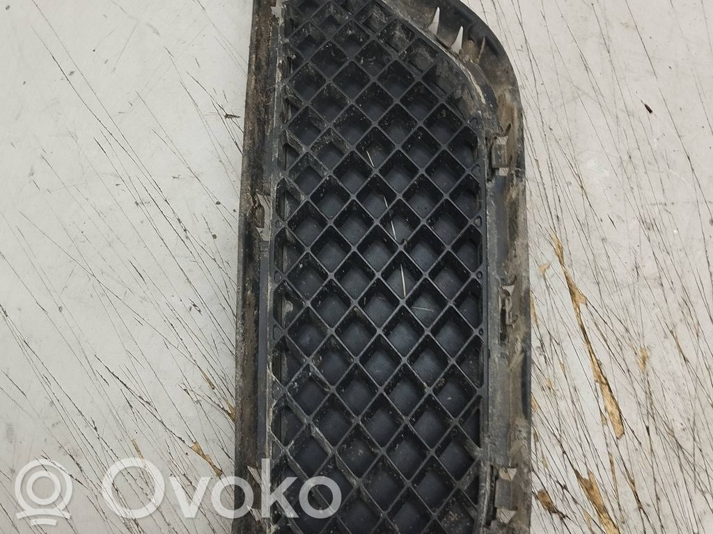 BMW X1 E84 Front bumper lower grill 