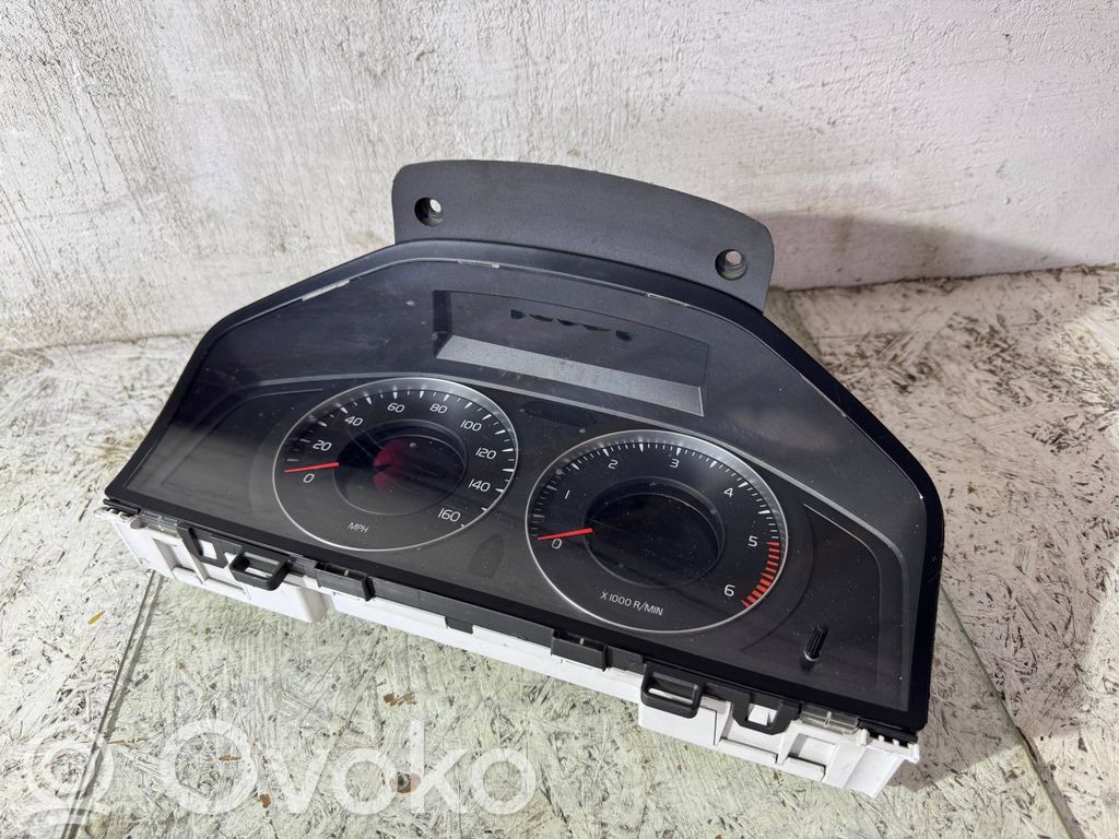 Volvo S80 Speedometer (instrument cluster) 
