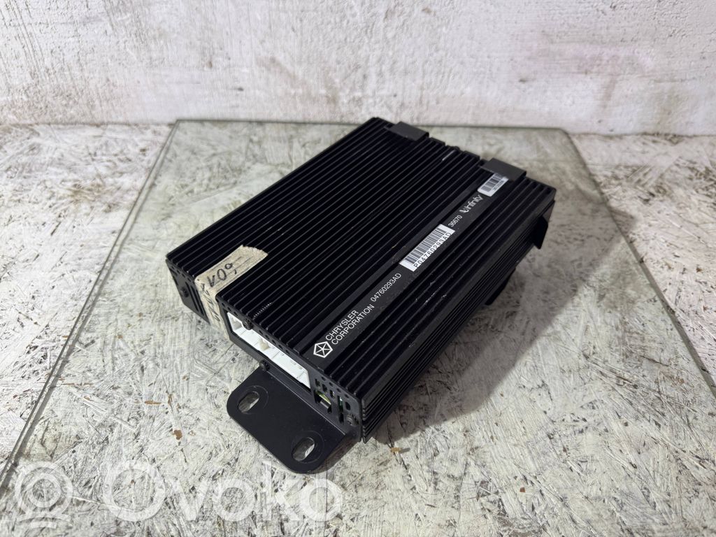 Chrysler 300M Amplificator sunet 