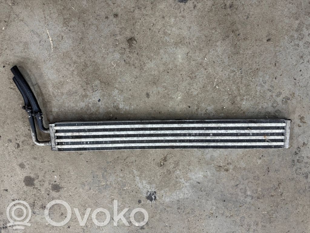Audi Q7 4L Chłodnica oleju wspomagania kierownicy 