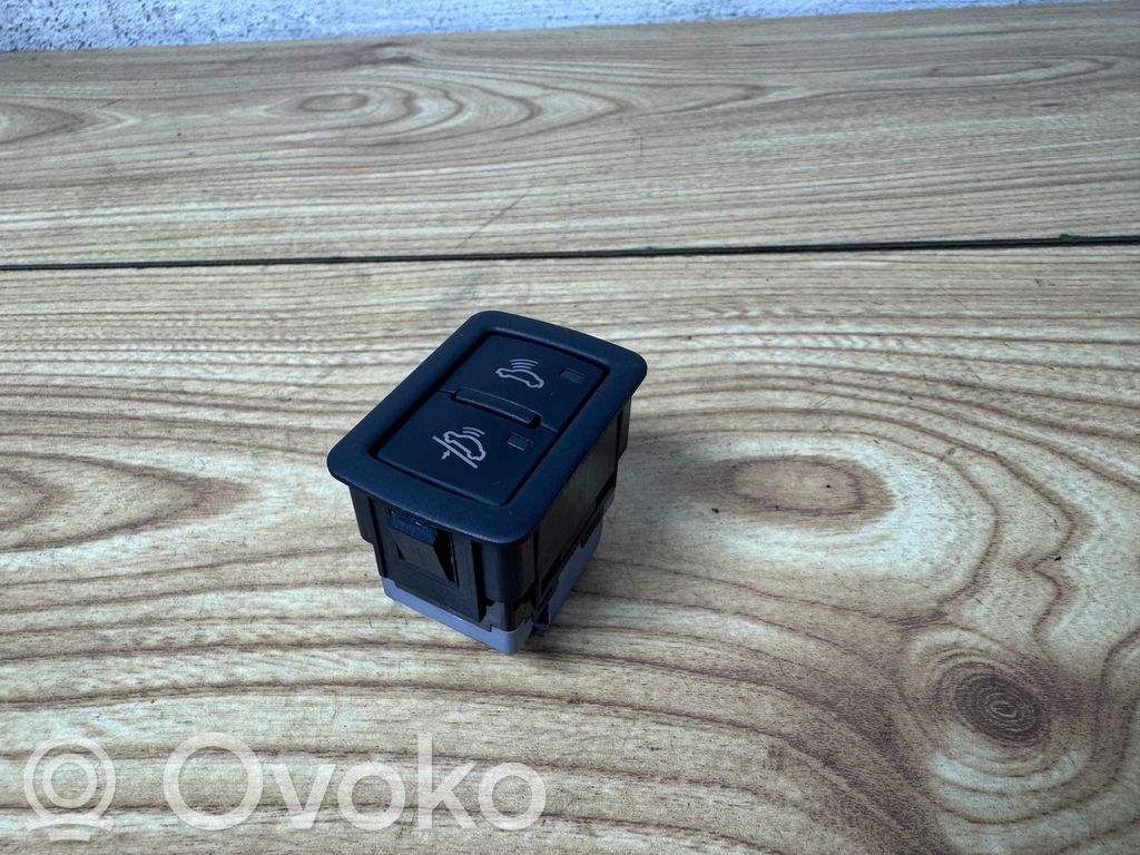 Audi Q7 4L Alarm switch 