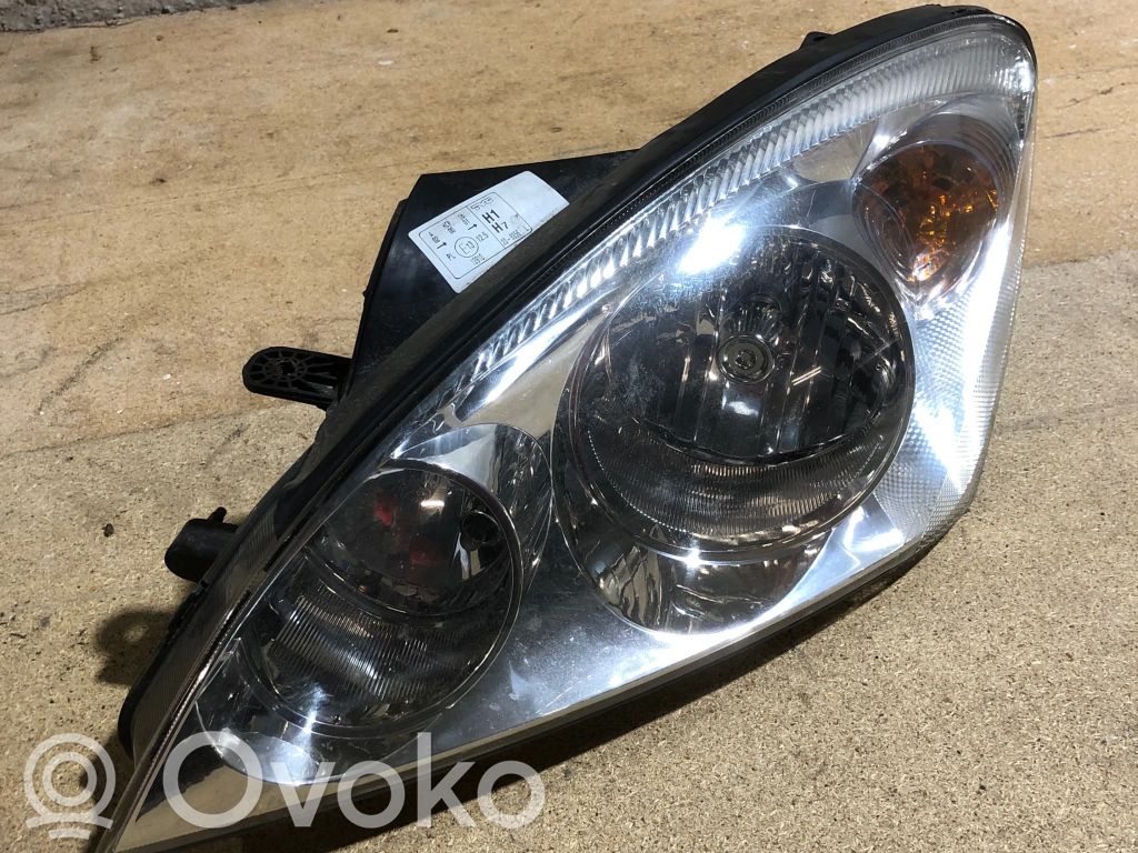 KIA Ceed Phare frontale 