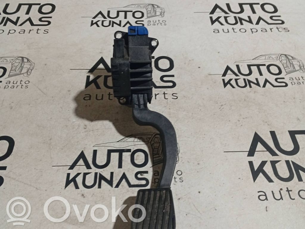 Opel Corsa D Kaasupoljin 