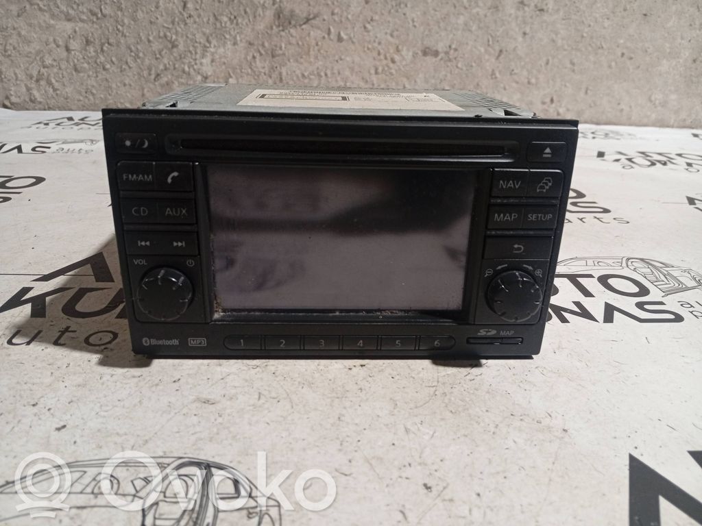 Nissan Note (E11) Panel / Radioodtwarzacz CD/DVD/GPS 
