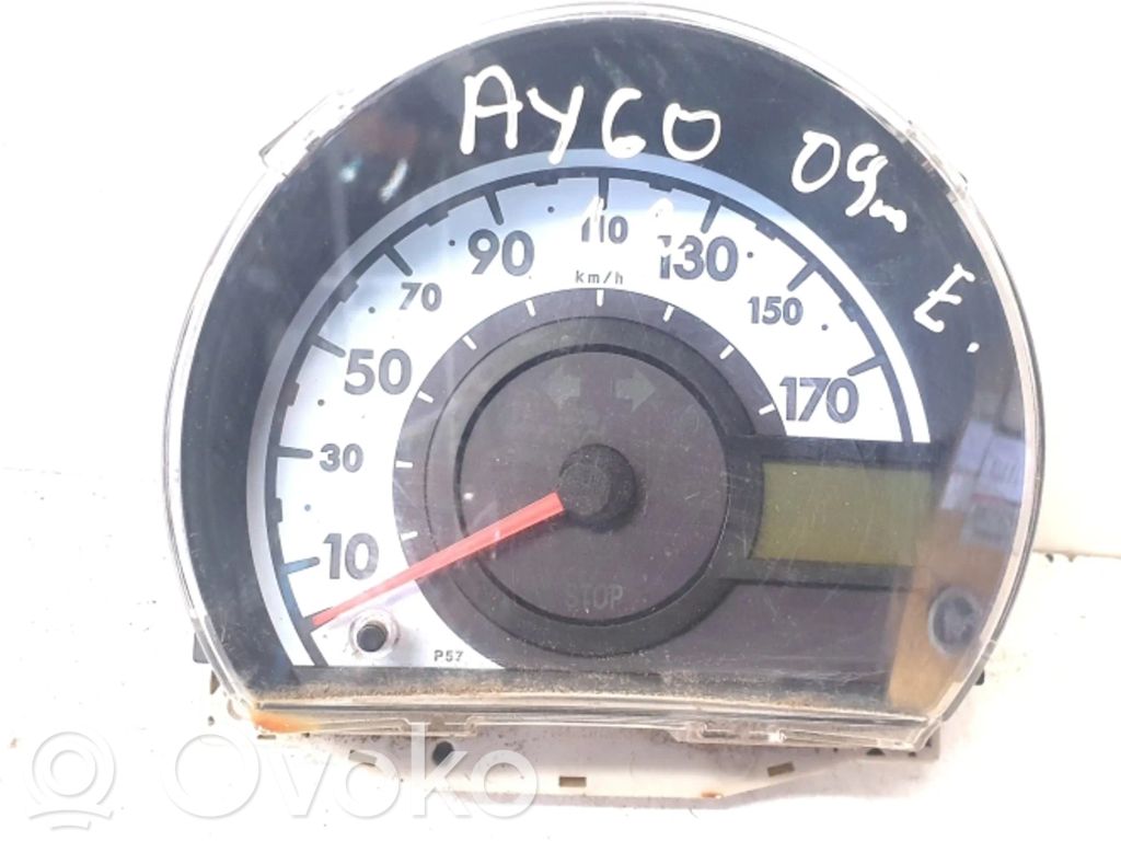Toyota Aygo AB10 Speedometer (instrument cluster) 