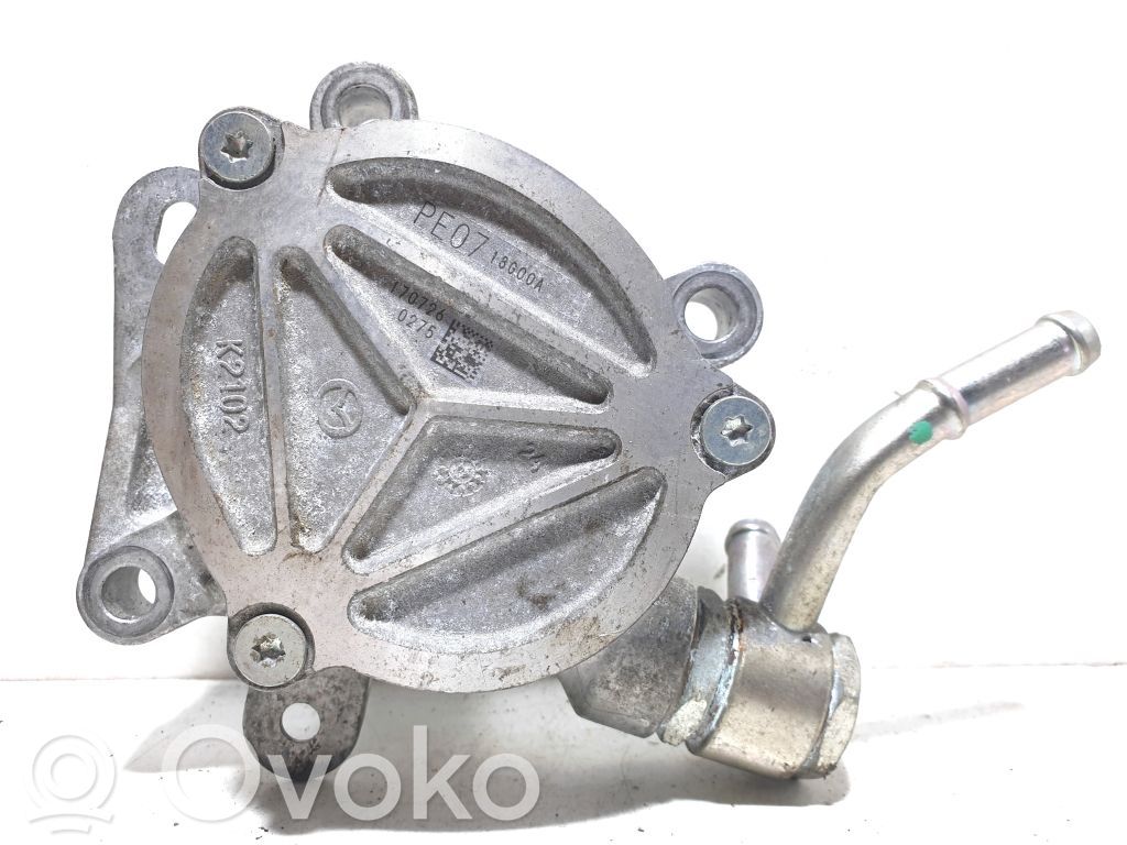 Vacuum pump   PE0718G00A