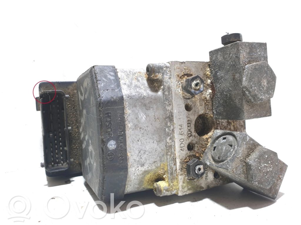 Audi A8 S8 D2 4D ABS bloks 