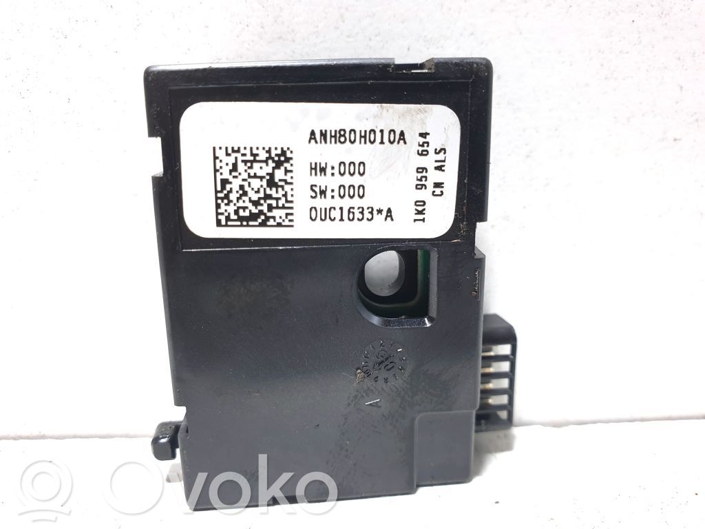 Sensor