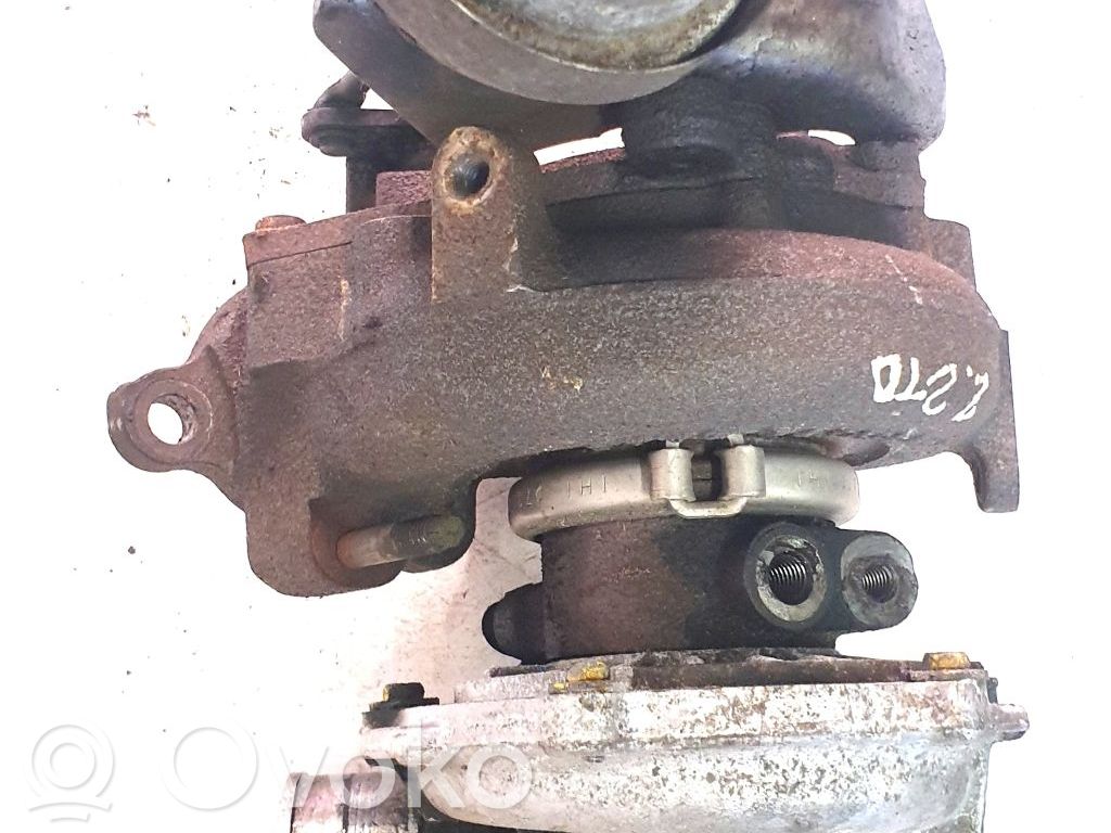 Toyota Corolla Verso AR10 Turbina 