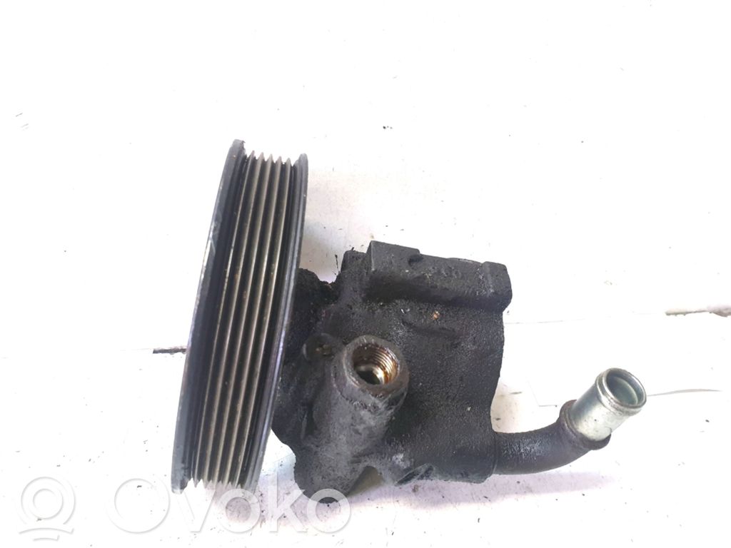 Opel Sintra Ohjaustehostimen pumppu 