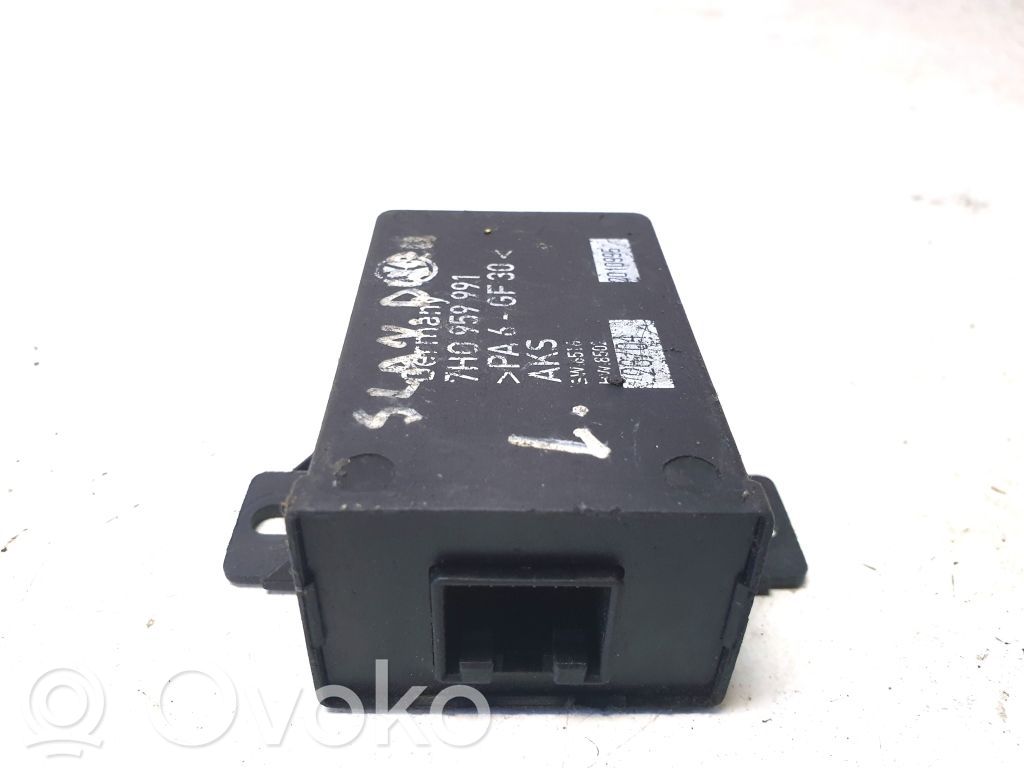 Volkswagen Transporter - Caravelle T5 Door control unit/module 