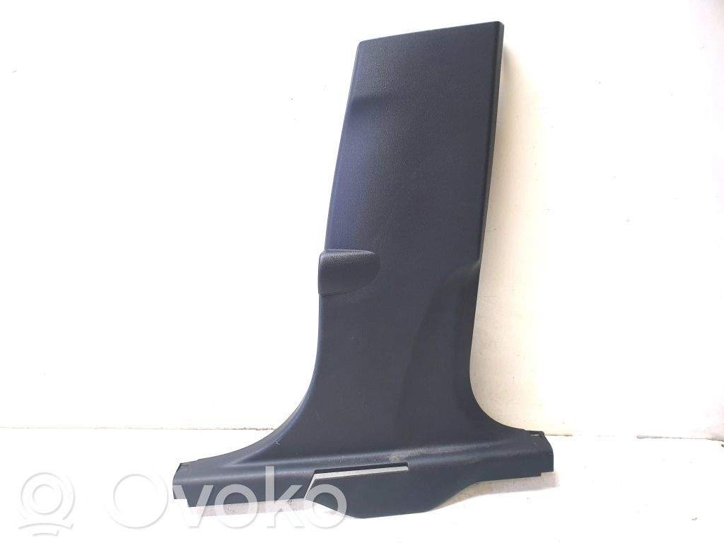 Ford Focus Pilar (B) (inferior) 