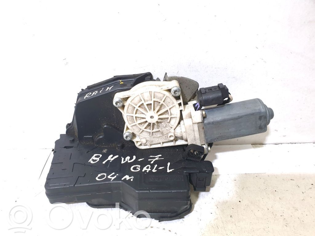 BMW 7 E65 E66 Aizmugurē slēdzene 