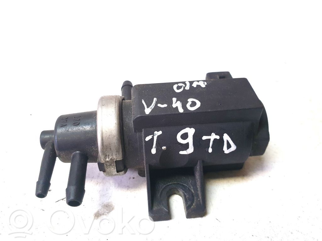 Volvo S40, V40 Zawór podciśnienia / Elektrozawór turbiny 