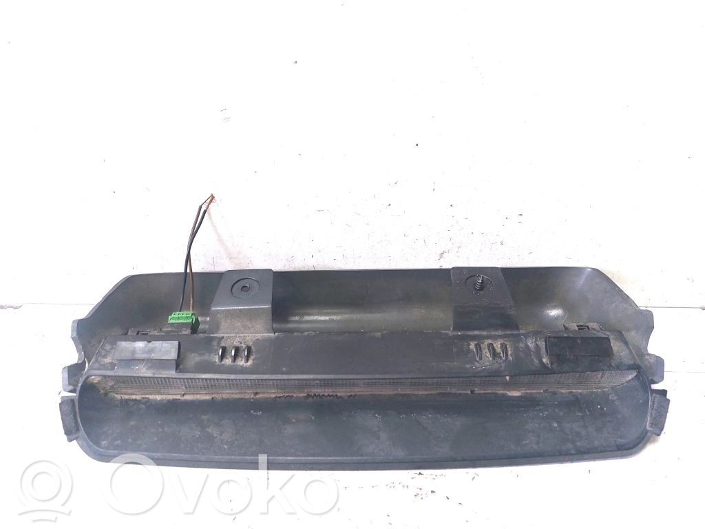 Volvo S40, V40 Third/center stoplight 