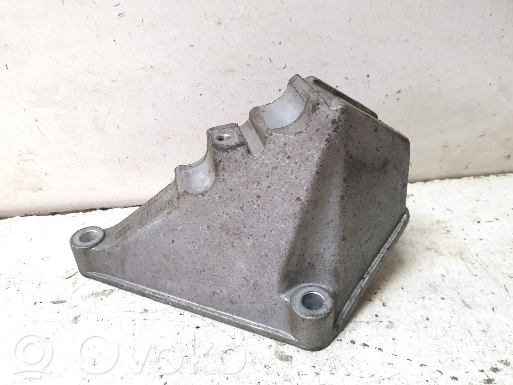 Audi A8 S8 D2 4D Engine mounting bracket 