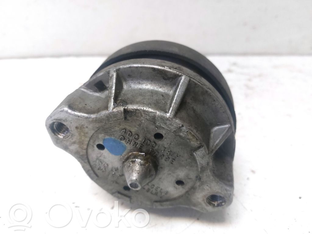 Audi A8 S8 D2 4D Engine mount bracket 