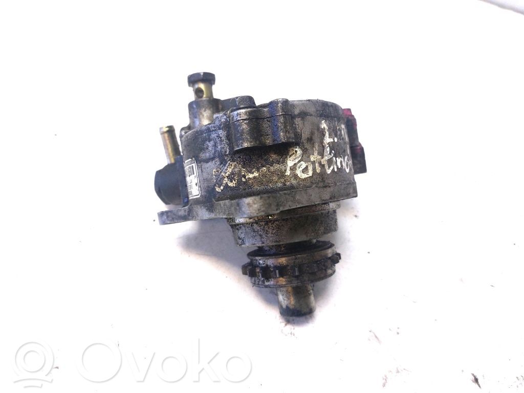 Nissan Pathfinder R51 Bomba de vacío 