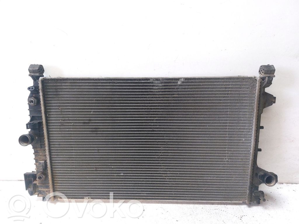 Opel Vectra C Radiatore di raffreddamento 