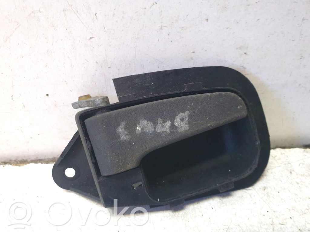 BMW 3 E36 Manecilla interna puerta delantera 