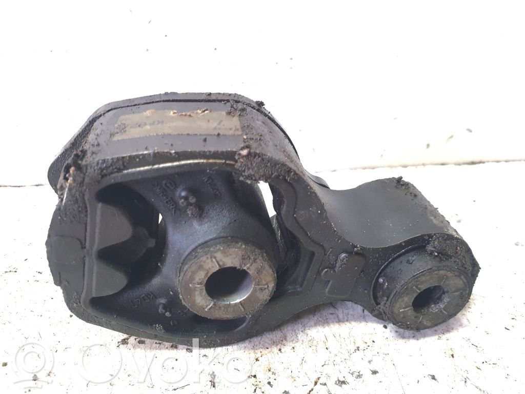 Engine mount bracket   K1442
