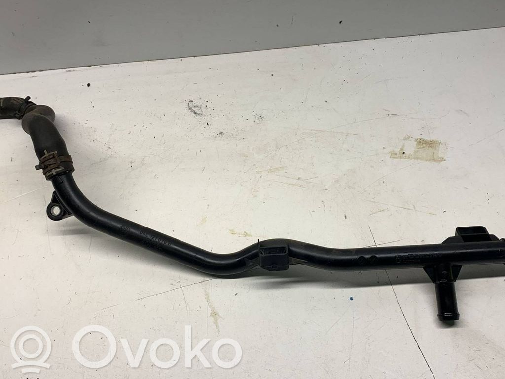 Volkswagen Golf VII Engine coolant pipe/hose 