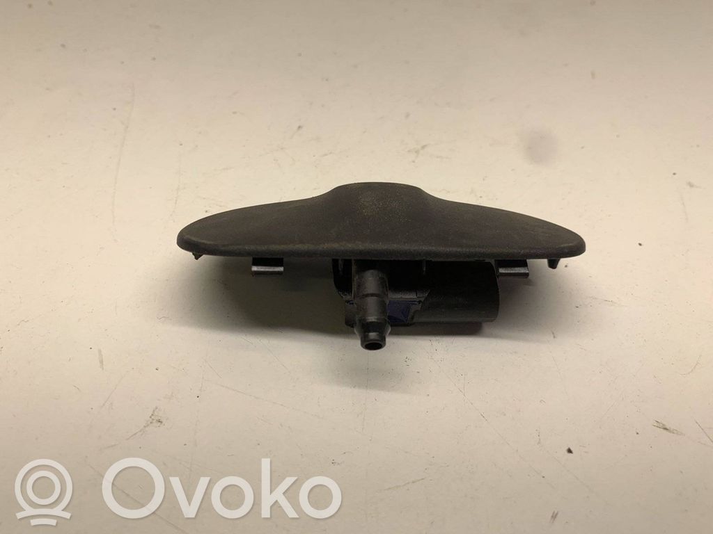 Audi Q5 SQ5 8R Windshield washer spray nozzle 
