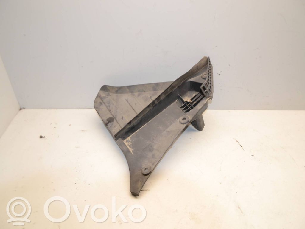 BMW 5 GT F07 Kita variklio skyriaus detalė 