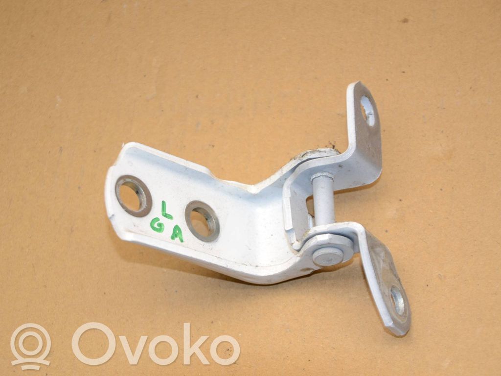 Toyota RAV 4 (XA40) Rear door lower hinge 