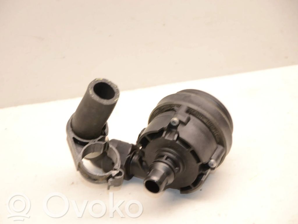 BMW M4 F82 F83 Cirkuliacinis el. siurbliukas 