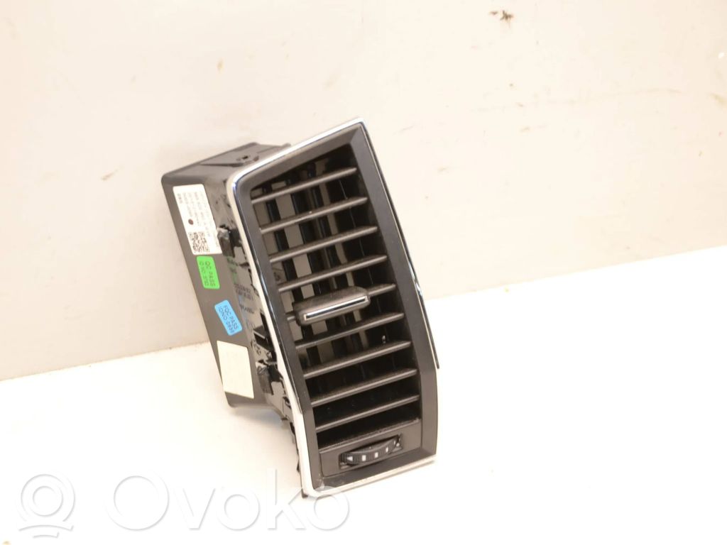 Skoda Kodiaq Dashboard side air vent grill/cover trim 