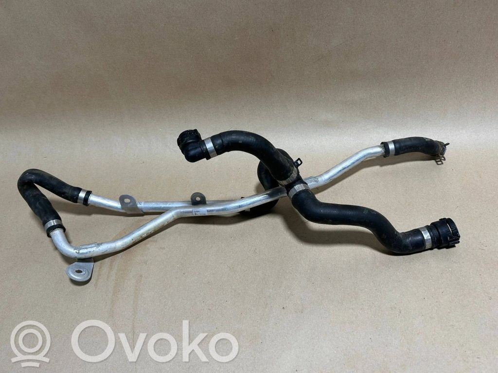 Mercedes-Benz B W246 W242 Engine coolant pipe/hose 