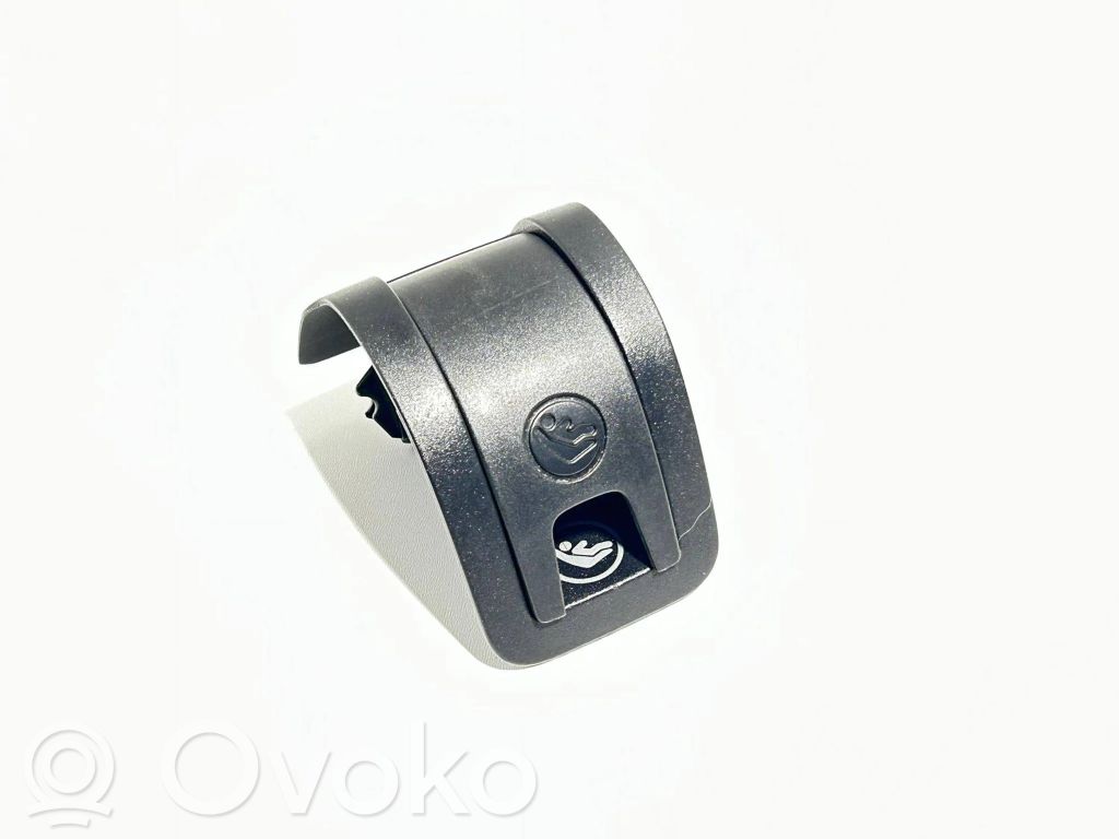 Volkswagen Golf VII ISOFIX крышка 