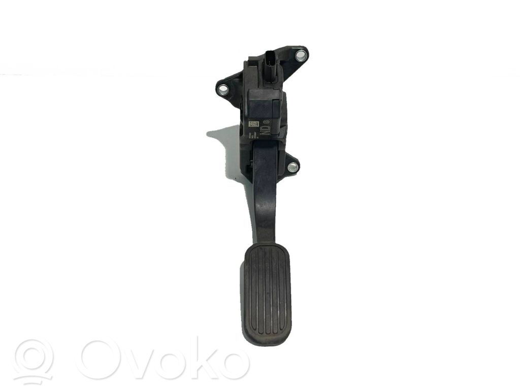 Toyota C-HR I Accelerator throttle pedal 