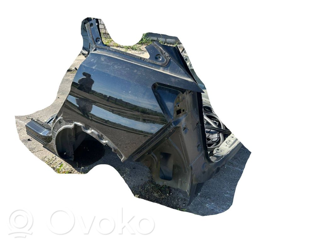 Panel lateral trasero
