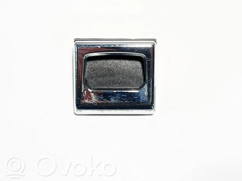 Audi Q5 SQ5 FY Tie down hook / loop 