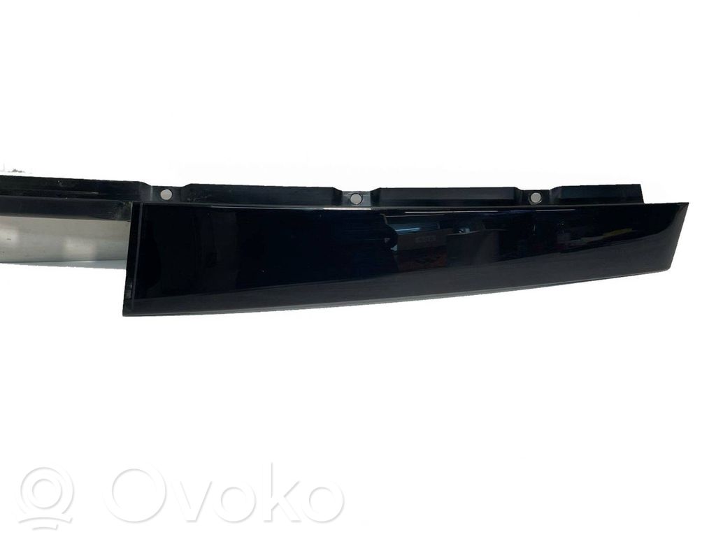Listwa / Uszczelka szyby drzwi tylnych   4H0839902,29818