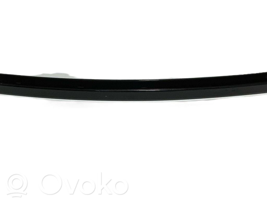 Ramka szyby drzwi tylnych   7465142,31310